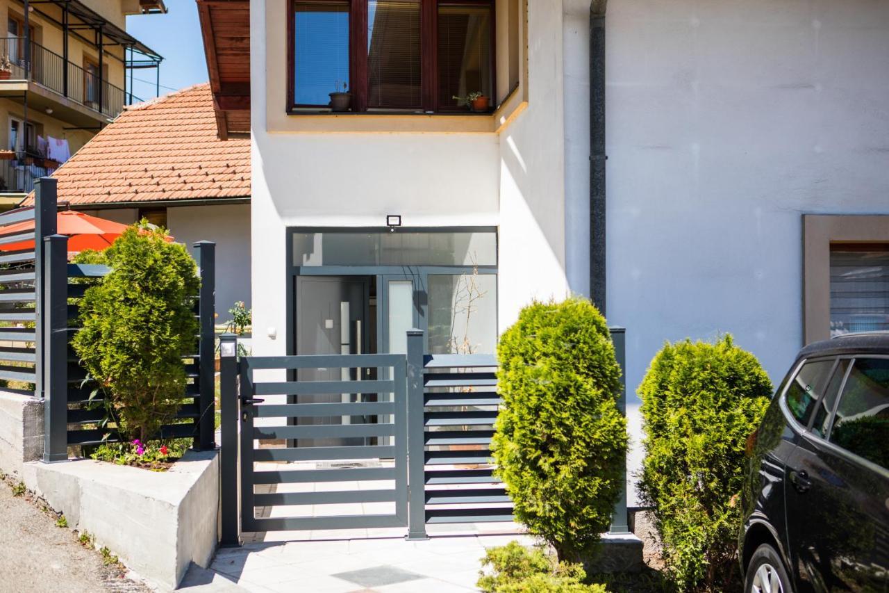 Apartment Salman SJJ Exterior photo